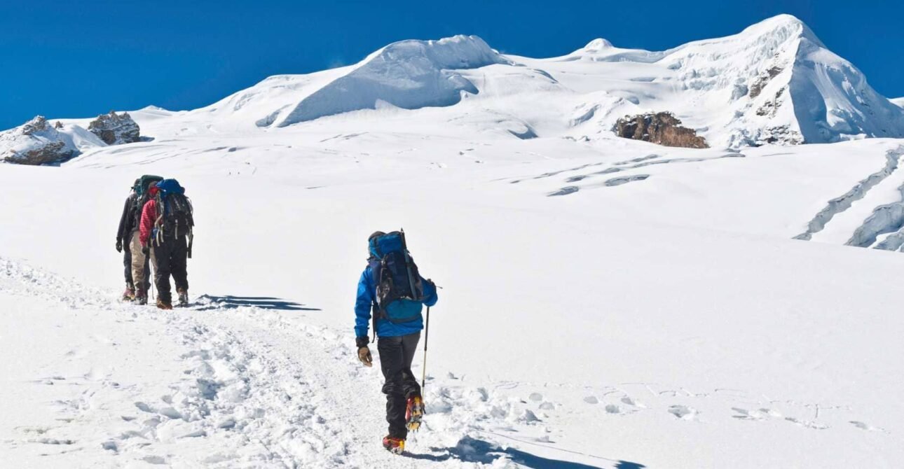 mera peak climbing