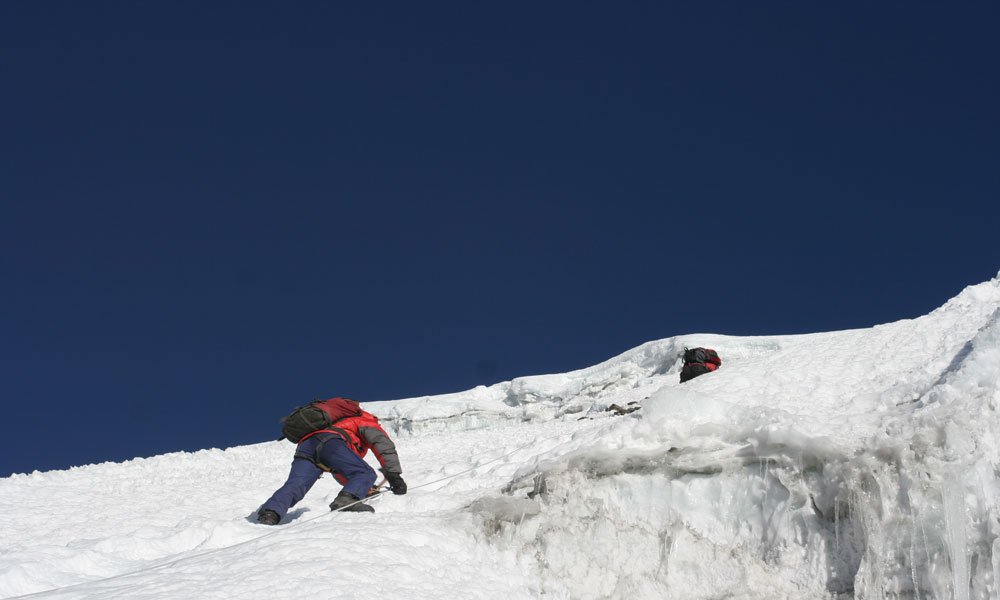 island peak climbing